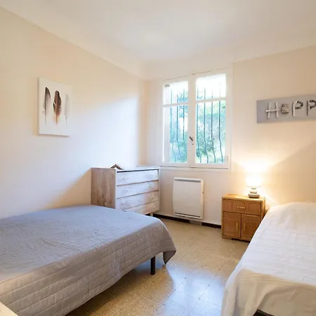 Appartement Les Goelands By Interhome Saint-Cyr-sur-Mer