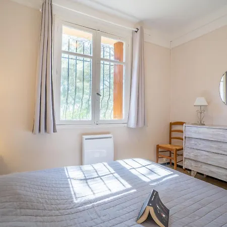 Appartement Les Goelands By Interhome Saint-Cyr-sur-Mer