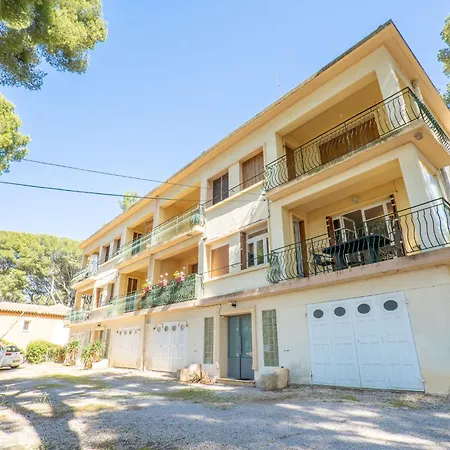 Апартаменты Les Goelands By Interhome